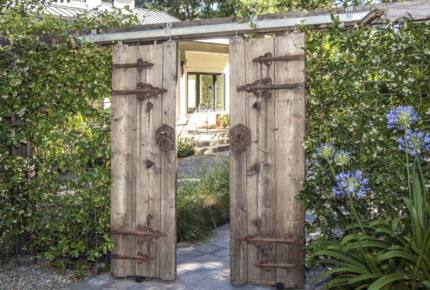 Castle Retreat and Cottage - Sonoma, California