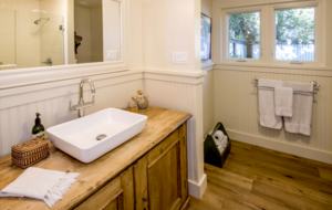 Castle Retreat and Cottage - Sonoma, California