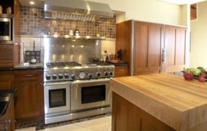 Ile d'Orléans Mansion (near Old Quebec City) - Ste-Pétronille, Canada