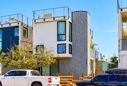 Brand New Home Steps From the Sand With Panoramic Rooftop Deck