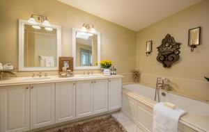 Vail Mountain Getaway - Vail, Colorado