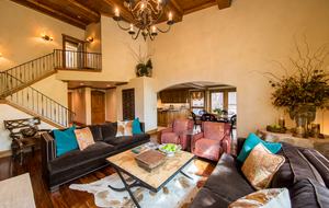 Vail Mountain Getaway - Vail, Colorado