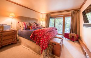 Vail Mountain Getaway - Vail, Colorado