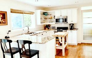 Wakefield Retreat - Alcove, Canada