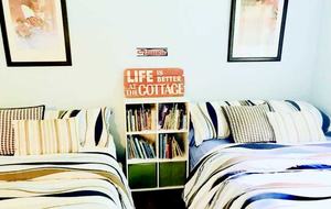 Wakefield Retreat - Alcove, Canada