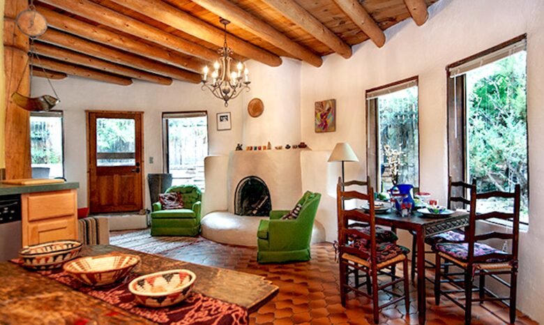 Sister Casita - Bohemian and Dog-Friendly! - Taos, New Mexico