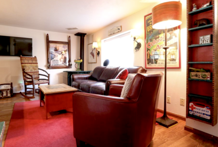 Cozy Ski Cabin Near Vail and Beaver Creek!