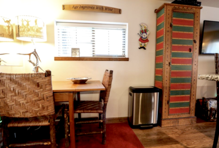 Cozy Ski Cabin Near Vail and Beaver Creek!