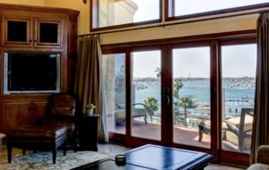 Ocean and Bay View Luxury Villa - Corona del Mar, California