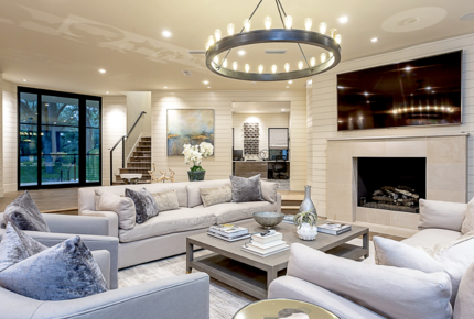 ARRIVE - Lake Austin Retreat