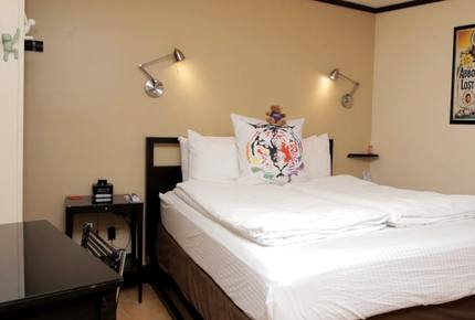 Silverbow Inn (HS)