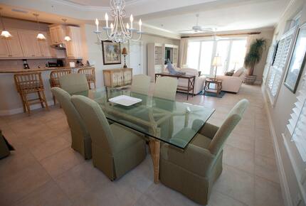 La Plage Beach Villa on Anna Maria Island - Holmes Beach, Florida