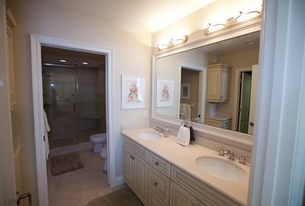 La Plage Beach Villa on Anna Maria Island - Holmes Beach, Florida