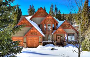 Breckenridge Winter Wonderland - Blue River, Colorado