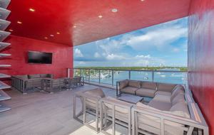 Contemporary Costa Hollywood Beach Resort - Hollywood, Florida
