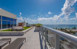 Contemporary Costa Hollywood Beach Resort - Hollywood, Florida