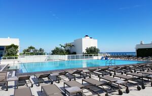 Contemporary Costa Hollywood Beach Resort - Hollywood, Florida