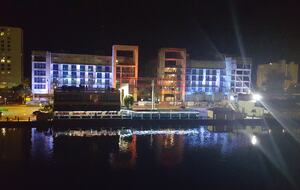 Contemporary Costa Hollywood Beach Resort - Hollywood, Florida