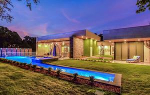 ABOVE - Pinnacle Estate - Austin, Texas