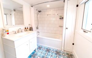 Log Cabin on Music Hill - Woodstock, New York