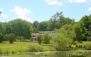 Millbrook Farmhouse Escape - Millbrook, New York