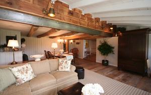 Millbrook Farmhouse Escape - Millbrook, New York