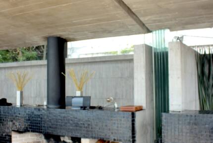 Casa Negra