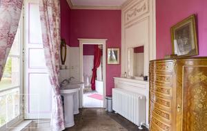 Château De Vézins (R) - Cholet, France