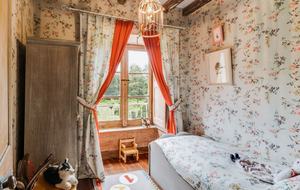 Château De Vézins (R) - Cholet, France