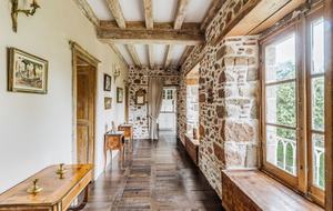 Château De Vézins (R) - Cholet, France