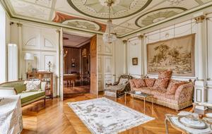 Château De Vézins (R) - Cholet, France