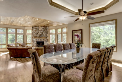 Edelweiss Chalet: Ski In/Ski Out