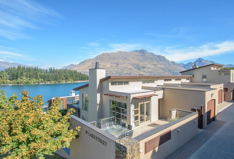 Lake Street Queenstown - Queenstown, New Zealand
