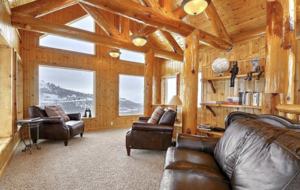 Timber Moose: America's Biggest Log Cabin - Heber City, Utah