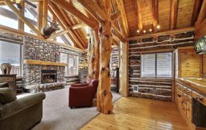 Timber Moose: America's Biggest Log Cabin - Heber City, Utah