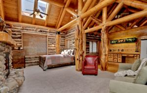 Timber Moose: America's Biggest Log Cabin - Heber City, Utah