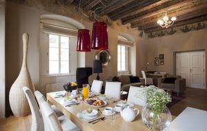 The Hideaways Club - Mala Strana - Prague, Czechia