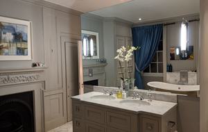 Huge 18th Century Georgian London Townhouse (R) - London, United Kingdom