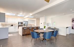 Manhattan Beach Getaway - Perfect Downtown/Beach Location! - Manhattan Beach, California