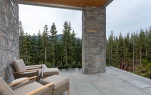 Trail's End - Ski-In/Ski-Out (R) - Whistler, Canada