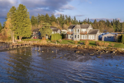 Waterfront Sunset Home in Birch Bay