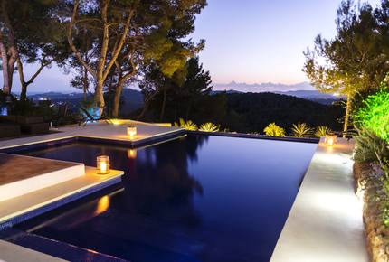 Villa Can Can