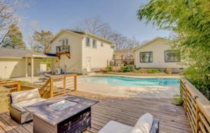 Plateau Paradise - Nashville, Tennessee