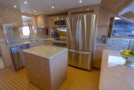 Hargrave - 80-Foot Yacht "Perfect Sense" 5 night stay