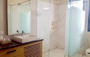 Amura Lago - Valle de Bravo, Mexico