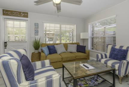 Sea Shell Beach Cottage
