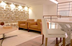 Saint Louis Island Luxe - Paris, France