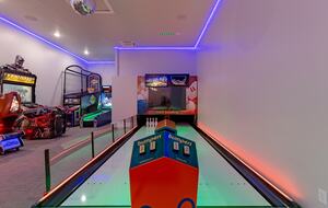 The White House Of Reunion - Reunion, Florida