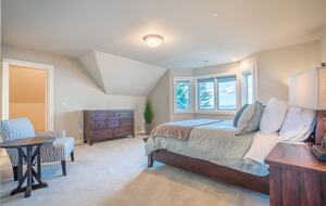 Breathtaking Ocean View Castle Like Home - Edmonds, Washington