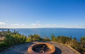 Breathtaking Ocean View Castle Like Home - Edmonds, Washington
